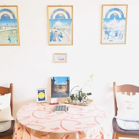 Welcome To Messe!-two-bedroom Apartment&balcony 하노버