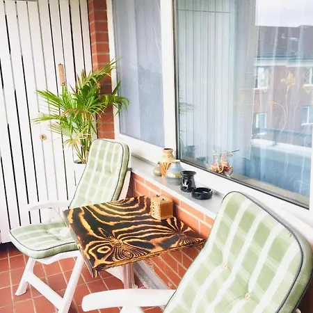 Welcome To Messe!-two-bedroom Apartment&balcony Hanóver