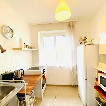 Welcome To Messe!-two-bedroom Apartment&balcony * Hanóver